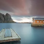 The Famous Yellow House Апартаменты